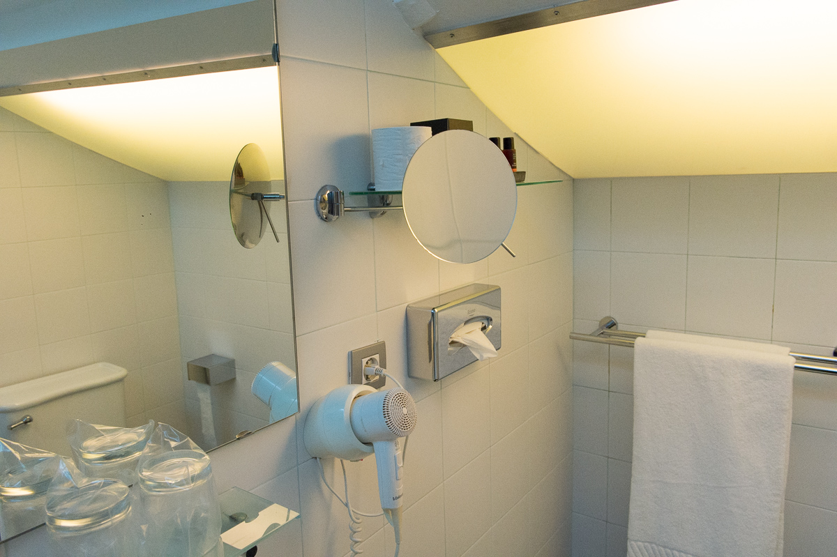2015-zimmer-304-farol-design-hotel-cascais-portugal-20