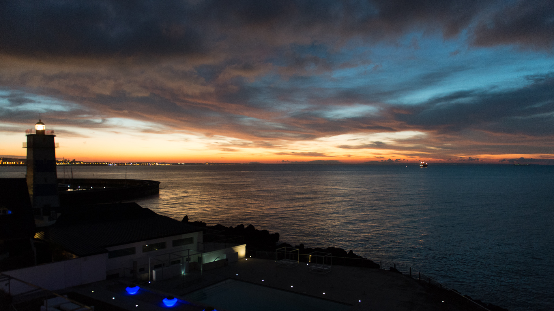 2015-zimmer-304-farol-design-hotel-cascais-portugal-Teaser-01