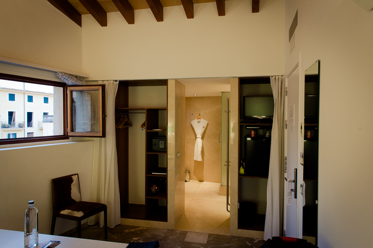 2015-Zimmer-407-Hotel-Tres-Palma-de-Mallorca-Spanien-04