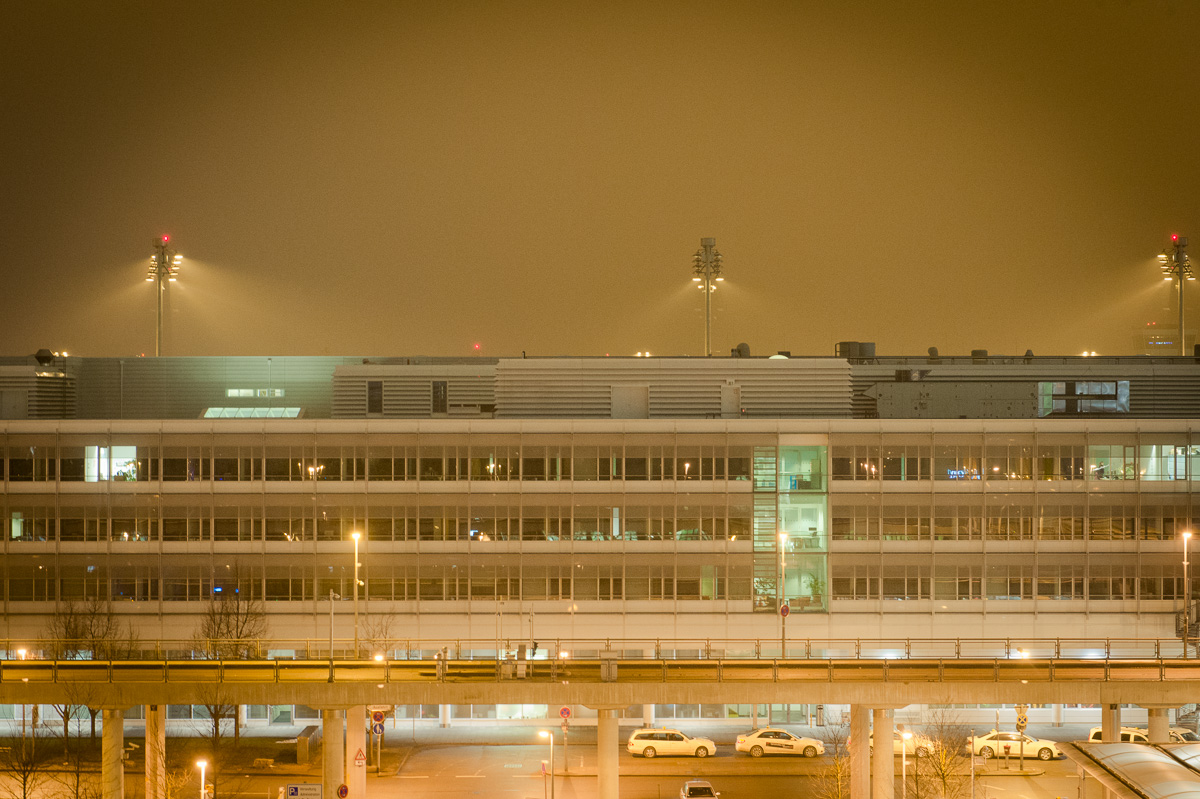 2015-Zimmer-3032-Hilton-Airport-Hotel-Muenchen-15.jpg