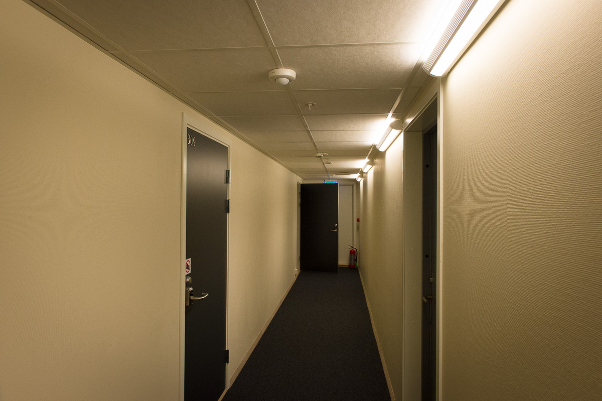 2015-Zimmer-310-Malangen-Brygger-Resort-Mestervik-Norwegen-01.jpg